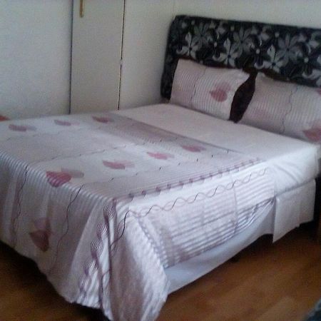 יוהנסבורג Guest House Macauly מראה חיצוני תמונה
