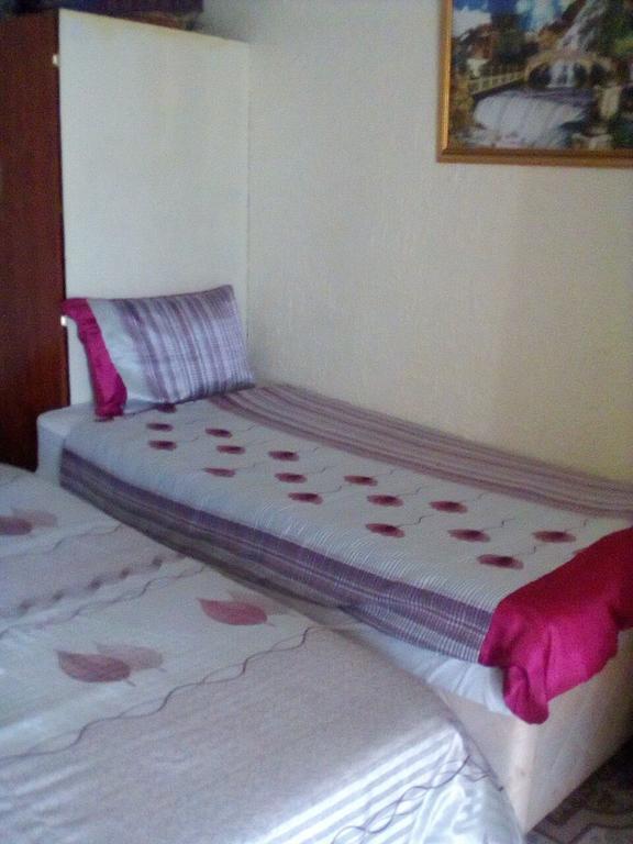 יוהנסבורג Guest House Macauly מראה חיצוני תמונה