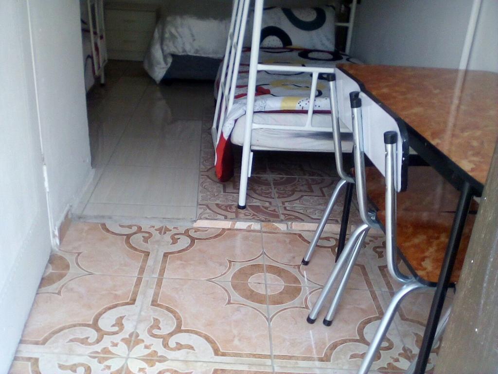 יוהנסבורג Guest House Macauly מראה חיצוני תמונה